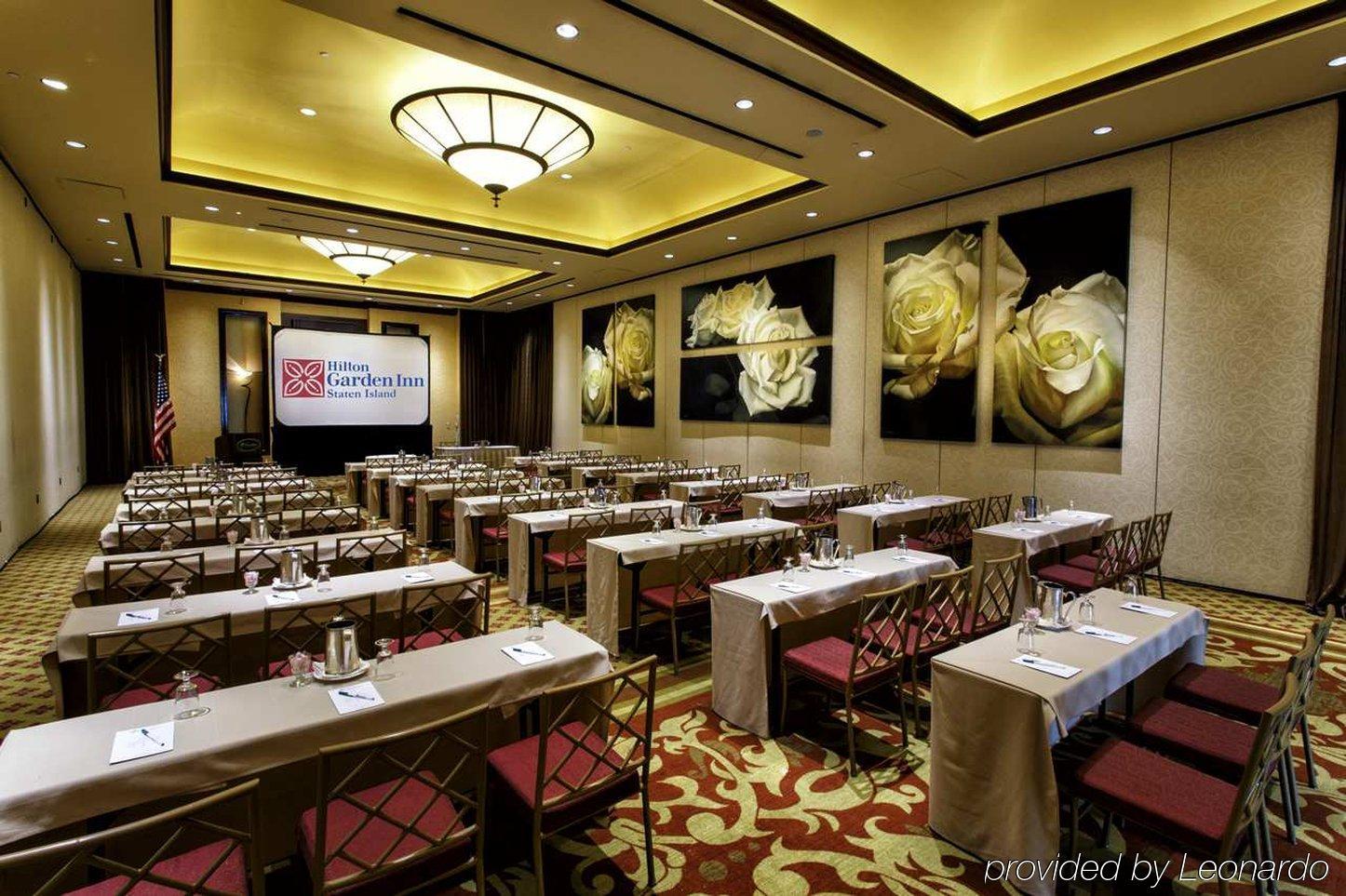 Hotel Hilton Garden New York/staten Island 3*
